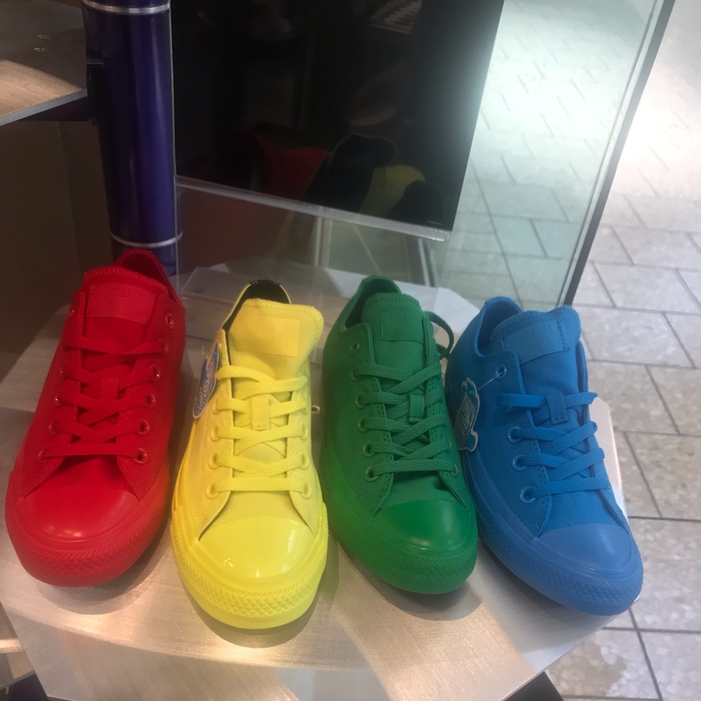 Meet your Posher, Asia